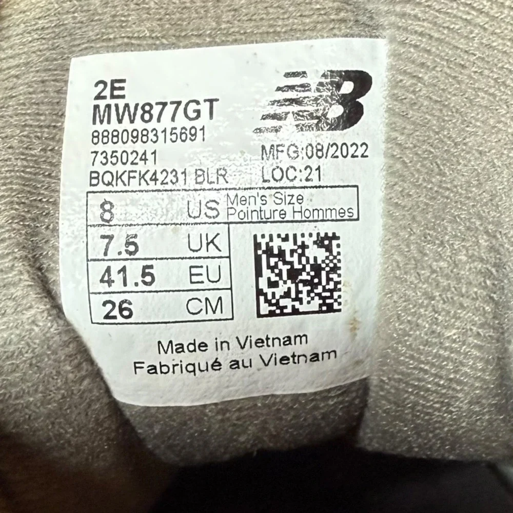 New Balance 877 Walking Shoes Mens 8 2E Extra Wide Cushioning Comfort Lace Up‎